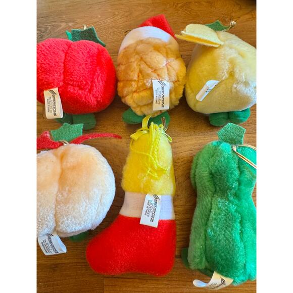 6 Del Monte Christmas Yumkins Plush 4" Ornaments Vintage 1991 Fruits Vegetables - Picture 8 of 8